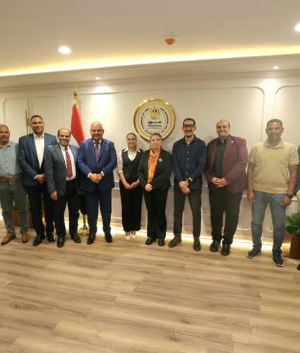 صندوق دعم الصناعات الريفية والبيئية ينظم ورشة عمل تعريفية لعدد من الجمعيات والمؤسسات الأهلية للتعريف بدوره وبرامج التمويل والتمكين الاقتصادي