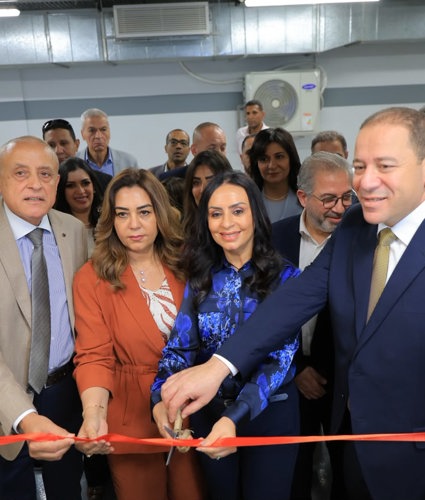 وزيرتا التضامن الاجتماعي والتنمية المحلية والبيئة تفتتحان وحدة جهاز السيكلوترون بمستشفيات شفاء الأورمان بالأقصر بحضور محافظ الأقصر