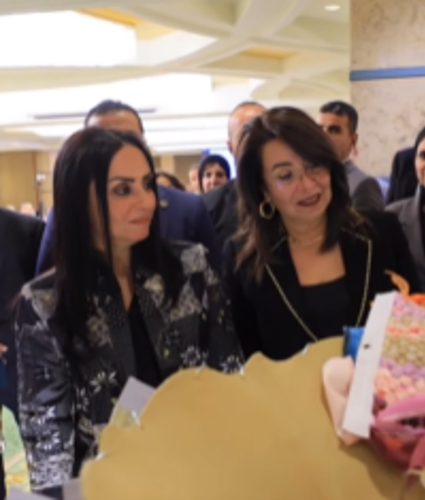 «ملابس بكرامة».. شراكة جديدة لدعم الفئات الأولى بالرعاية.